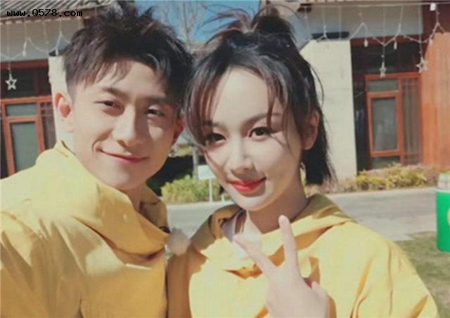 杨紫和李现8位大学同学:张一山最熟悉,还有一位星二代