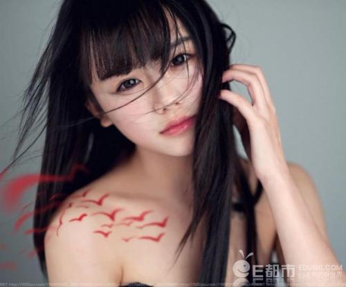 南笙姑娘为什么叫婊神 南笙个人资料介绍性感私照曝光