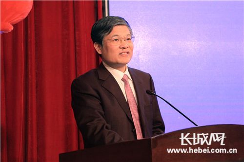 唐山市政府与中国铁路北京局集团有限公司签署战略