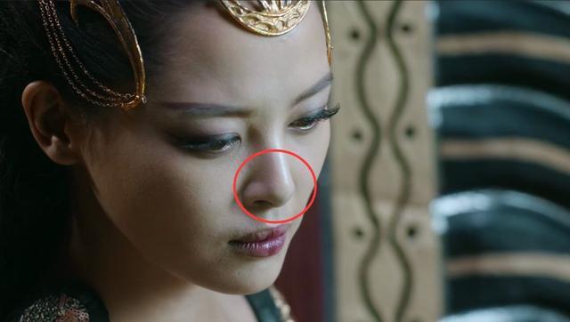 《斗破苍穹》美杜莎出场后被赞性感,辛芷蕾的鹰钩鼻却成了焦点!