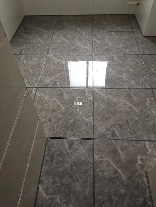 德高深空灰翻车_试色_瓷砖_家居家装_装修