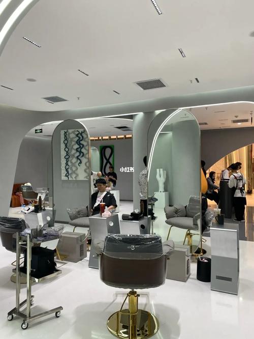 店啦6015_挂耳染_休闲玩乐_探店_发型_接头发_理发店_美发_3am