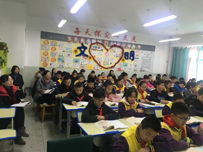 冬来依旧暖阳融——兴庆区唐徕回民小学语文教研活动小记