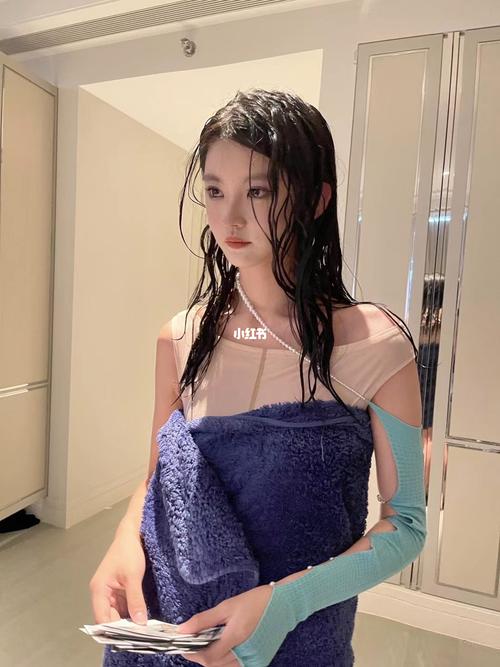 天然一段风韵,全在眉梢 平生万种情思,悉堆眼角 jalousiebonbon_生活
