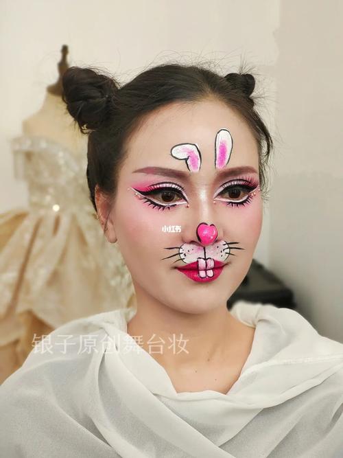 儿童舞台妆动物妆面-兔子妆 台州化妆师_化妆师_台州_兔子_妆容_演出