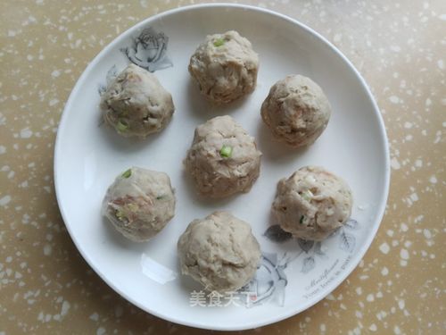 蒸芋泥肉丸的做法步骤