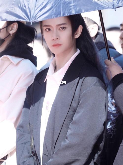 与君初相识官宣_任嘉伦_任嘉伦_娱乐_明星娱乐资讯