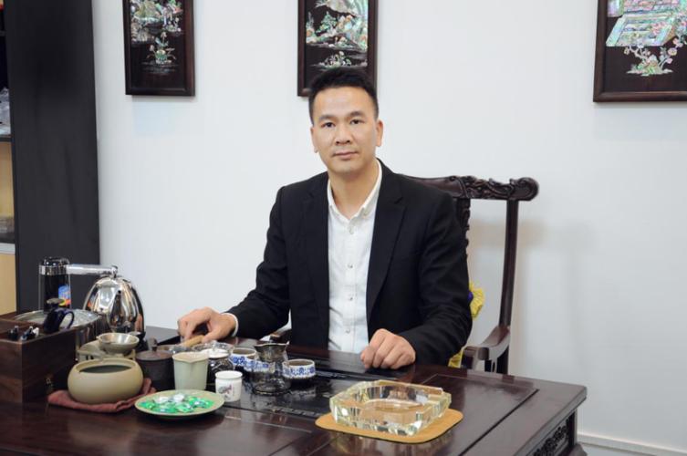 张志平