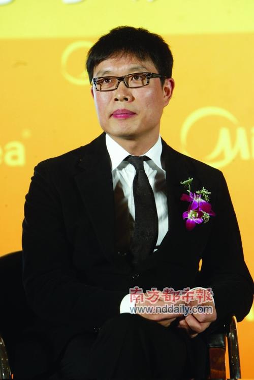 轻松管理手机 免费下载应用 何享健 方洪波 梁庆德 梁昭贤 南都讯上