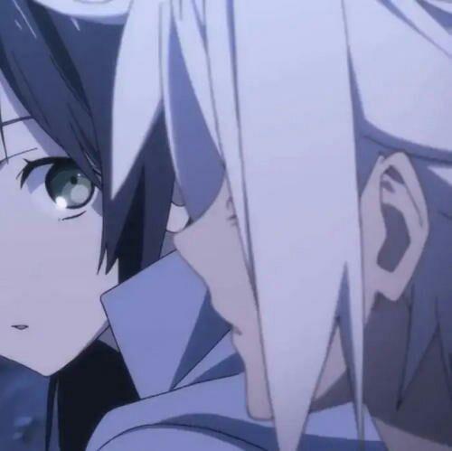 这个动漫叫什么,这个头像是情侣头像?