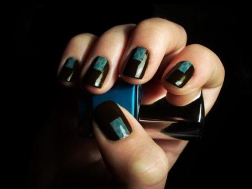 黑色磨砂指甲油美甲图案 黑色美甲图案大全(2)