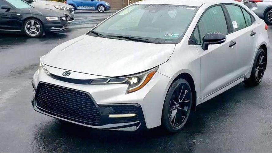 2021款丰田卡罗拉到货实拍,外观真不赖,买不买轩逸自己看着办