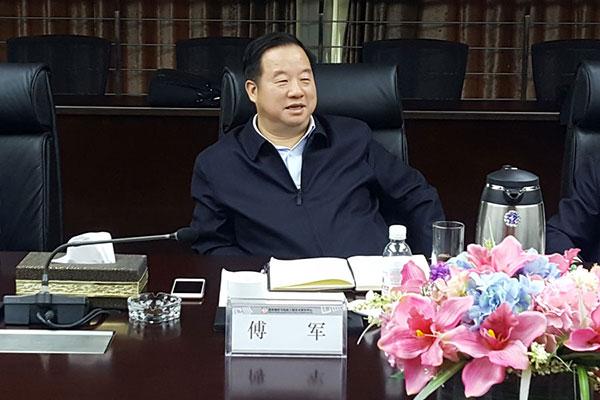 傅军总裁一行考察赛轮金宇