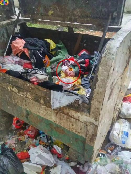 昨天珠海一垃圾堆里惊现初生女婴!今天弃婴奶奶