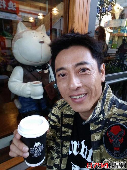 吕颂贤个人资料微博/ 吕颂贤老婆麦景婷个人资料/吕颂贤近况