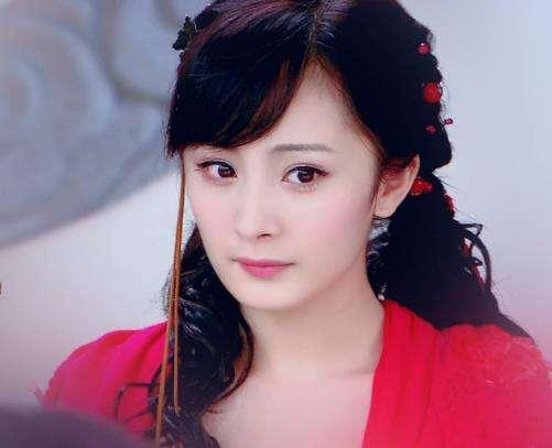 如何用最短的话夸女孩子好看