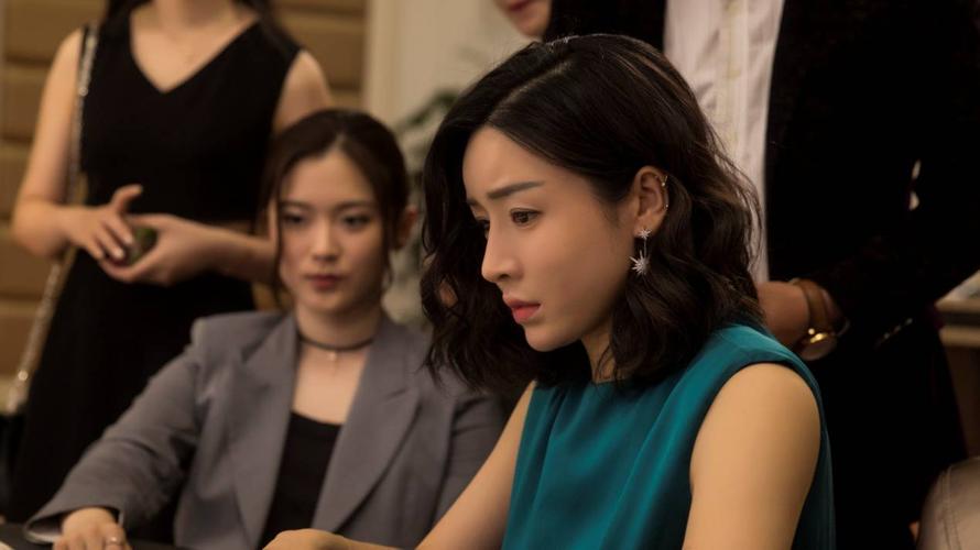 《澳门往事》热拍 复仇女神何彦霓上线