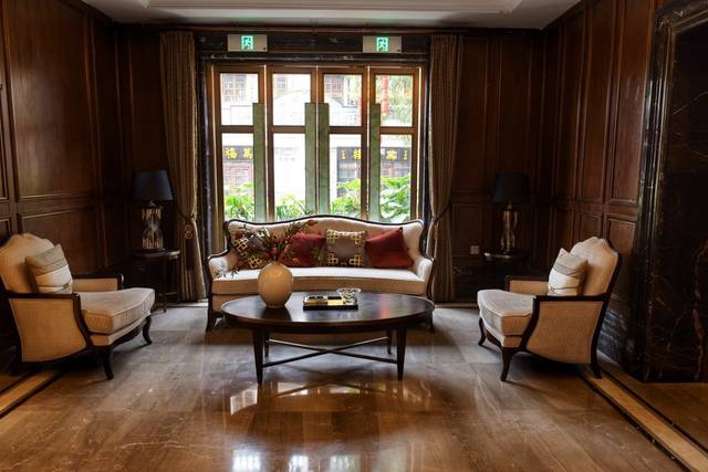 走进两江国际影视城(民国街),穿越到七八十年前的陪都