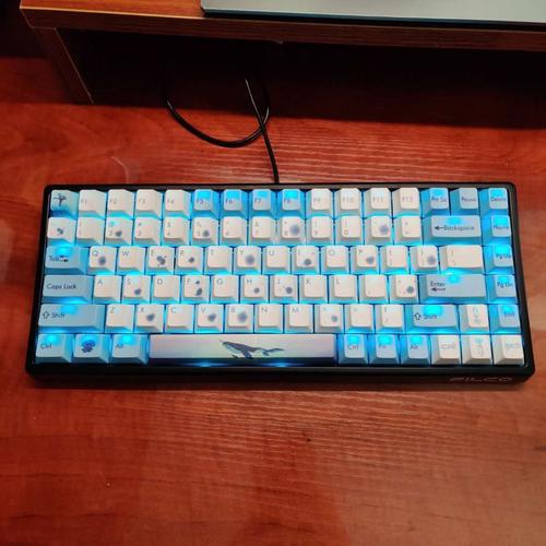 改装一把凯酷84机械键盘
