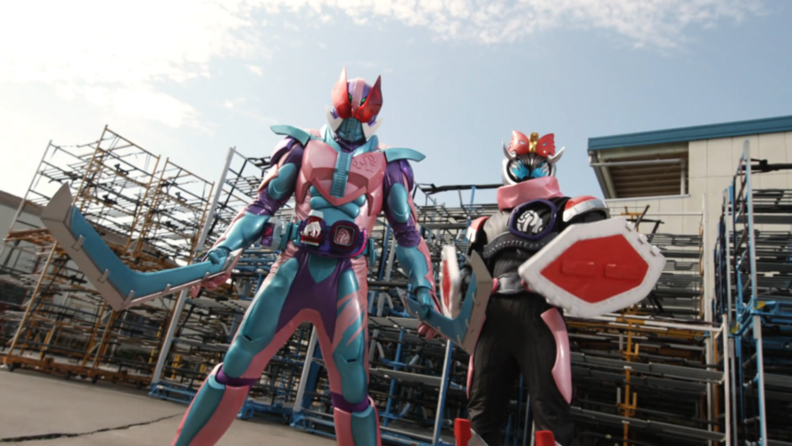 假面骑士revice:50周年纪念作,致敬前辈的同时,依然保留着个性