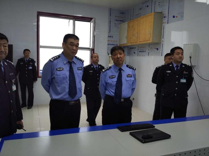 永年区公安局党委书记,局长李怀同志到看守所践行"公安局长当一天监所