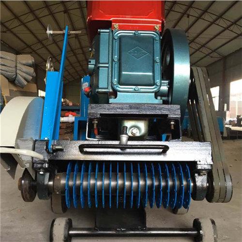 资讯:禹州电动刻纹机混凝土路面防滑纹刻纹机