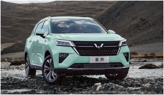 五菱煞费苦心打造全新银标suv轴距2米75高级感强