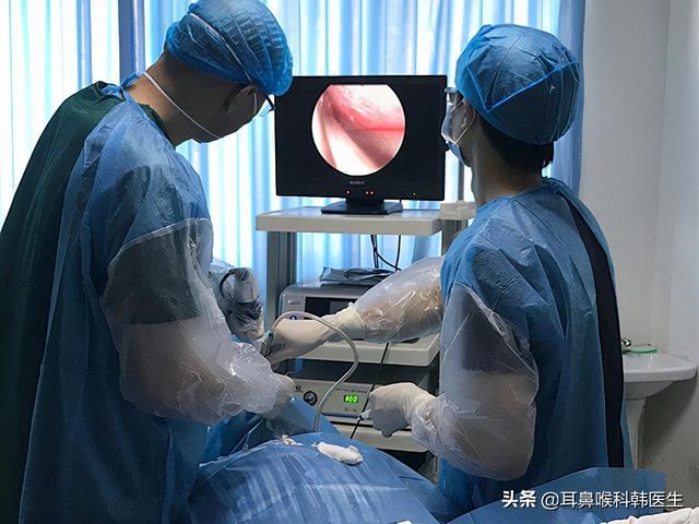 鼻甲肥大是比较常见的症状,因为我们自己不知道鼻甲到底大还是小,它的