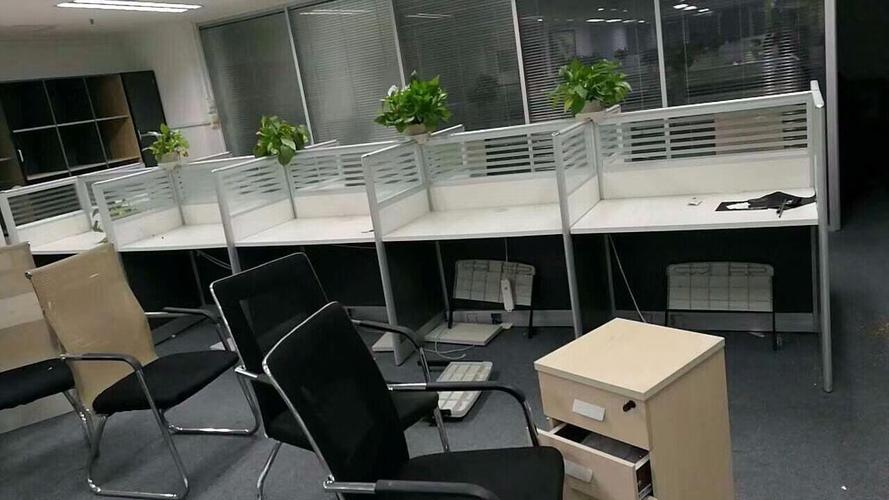 低价出售全新会议桌 老板台经理桌工位桌 办公桌椅