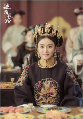 真的把魏姐宠上天了,秦岚把角色塑造的非常完美, 秦岚就是白月光本光