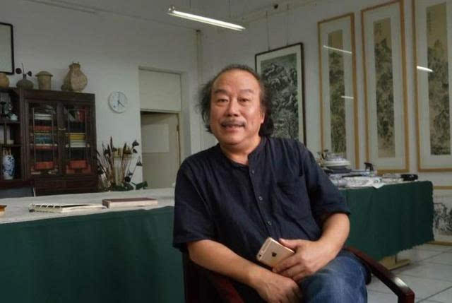 中国国家画院访问学者,西安美术学院,陕西师范大学美术学院客座教授