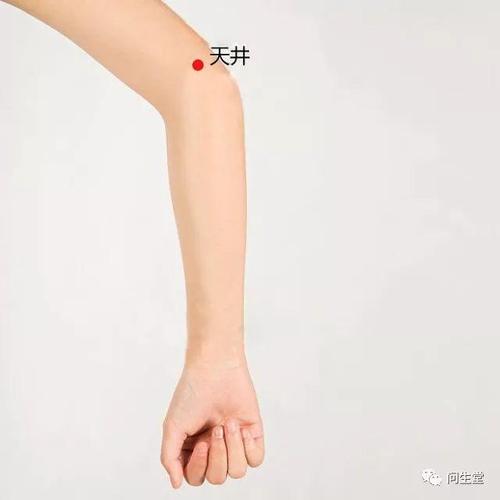 马明仁膏药铺分享胳膊肘疼是怎么回事儿