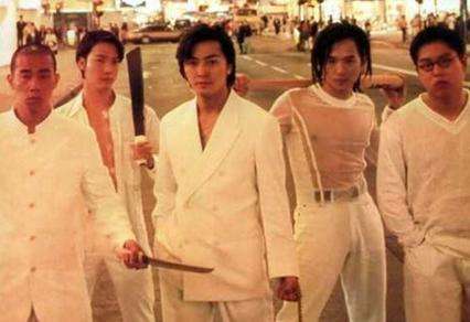 多少人还记得那些年的"陈浩南""山鸡哥"和录像厅