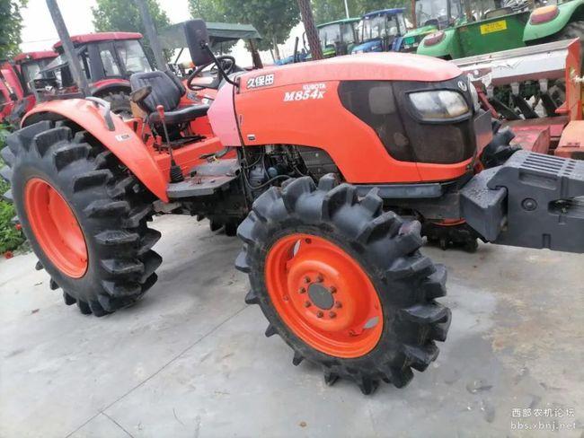 二手农机出售16年原版久保田m854k拖拉机