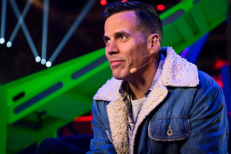 steve-o presents revolution.