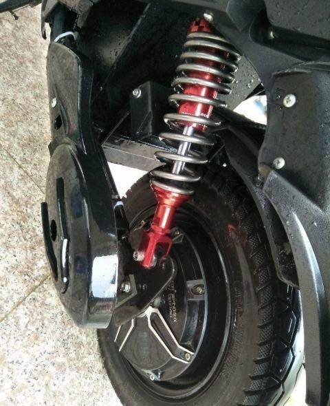 出售96伏雅迪电动车 详情 