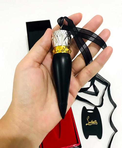 cl萝卜丁小女王权杖口红001m006哑光礼盒情人节礼物宋女朋友老婆闺蜜