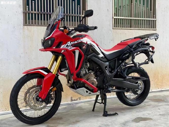 2017年本田crf1000l非洲双缸