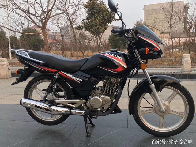 灵活轻巧的铃木骏驰gt125