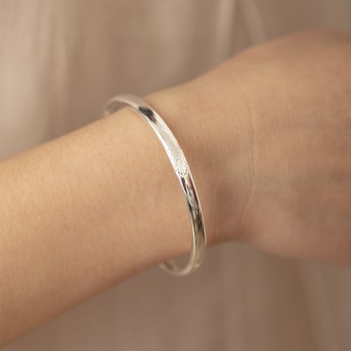 手镯纯银年轻2021新款女士9999开口银镯手镯