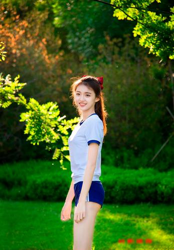 佳人摄影:青春美丽的姑娘