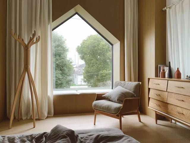 善用西晒,她让父母在潮湿南方也能住上阳光房!