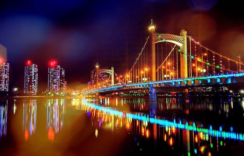 辽宁朝阳初夏如画,"夜宴"醉撩人