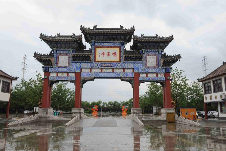 杨家埠民俗艺术大观园. 苏锐 摄