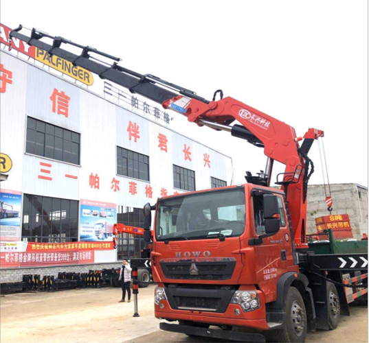 cxsqz780长兴折臂吊40吨随车吊参数_企业新闻-随州市长兴机械科技有限