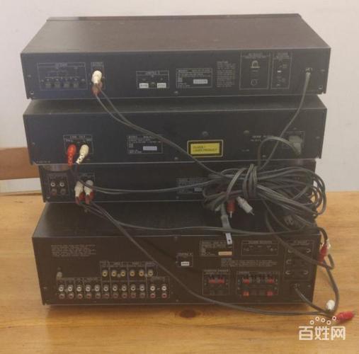 原装索尼音响,功放 调音 fm cd(按出仓键无法出仓),实