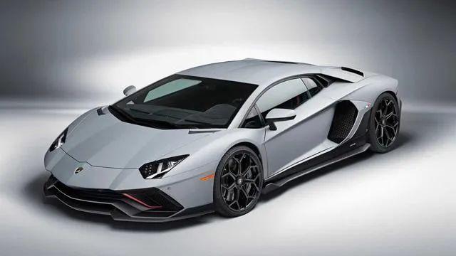 兰博基尼aventador的颜值是公认的高到爆表,兰博基尼aventador lp780