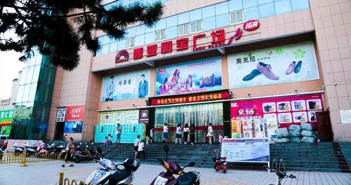 2017西亚技能王系列报道——新县店黄梅:闻香识美酒 更知顾客心