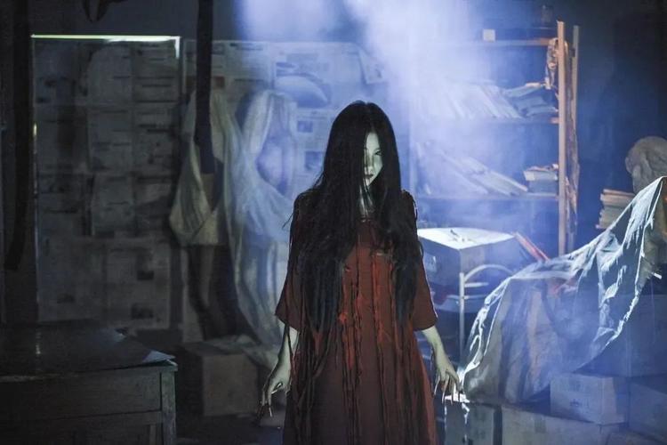 《笔仙怪谈》上线,笔仙贞子古曼童加一起,也不如导演脑洞恐怖