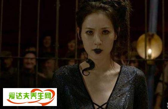 神奇动物2纳吉尼扮演者是谁纳吉尼的原型是什么